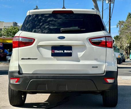Diamond White 2019 Ford EcoSport SE