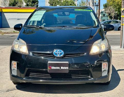 2011 Toyota Prius IV