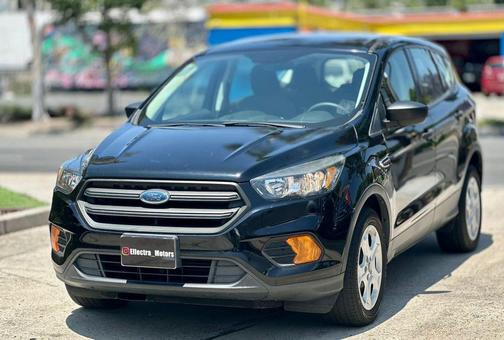 Black 2018 Ford Escape S