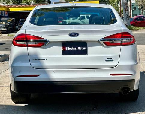Oxford White 2020 Ford Fusion SE