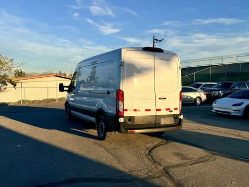 2018 Ford Transit-250 Base