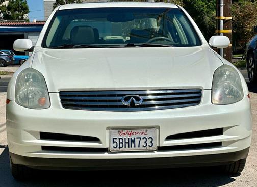 2003 INFINITI G35 Base