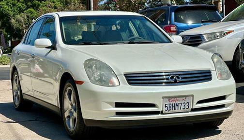 2003 INFINITI G35 Base
