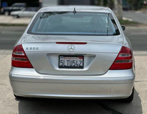 2005 Mercedes-Benz E-Class E 500 Sedan 4D
