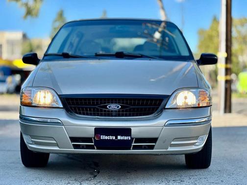 2000 Ford Windstar SE