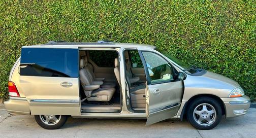 2000 Ford Windstar SE