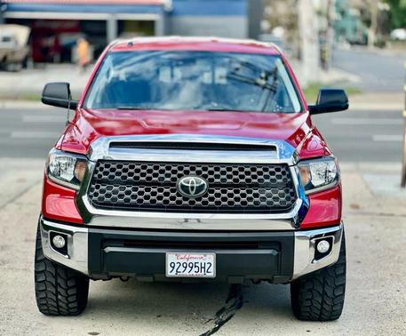 2018 Toyota Tundra SR5