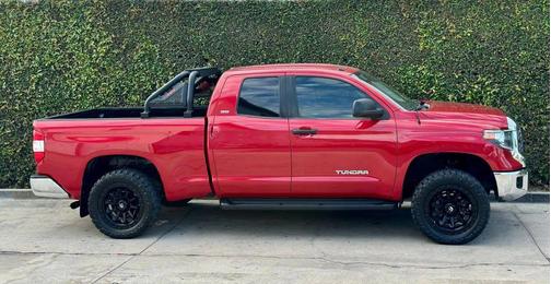 2018 Toyota Tundra SR5