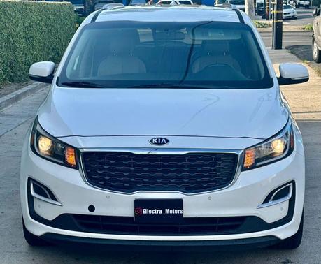 Snow White Pearl 2019 Kia Sedona EX
