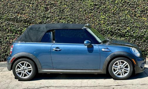 2011 MINI Cooper S Base