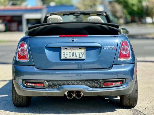 2011 MINI Cooper S Base