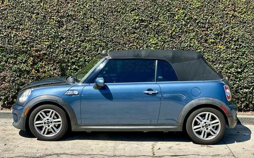 2011 MINI Cooper S Base