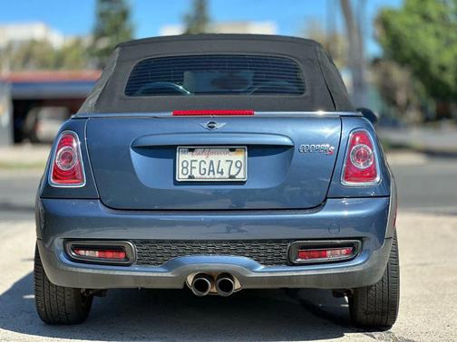 2011 MINI Cooper S Base