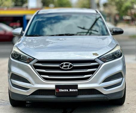 Molten Silver 2018 Hyundai TUCSON Sport