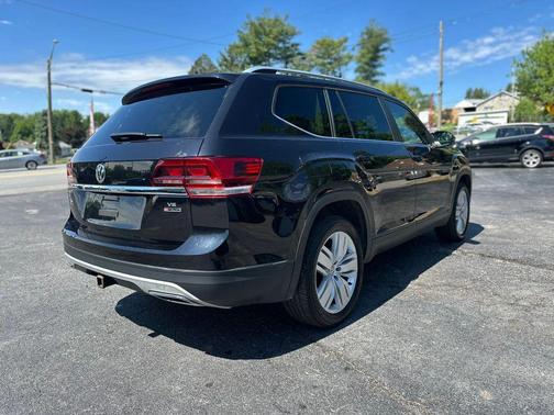 Deep Black Pearl 2019 Volkswagen Atlas 3.6L SE w/Technology