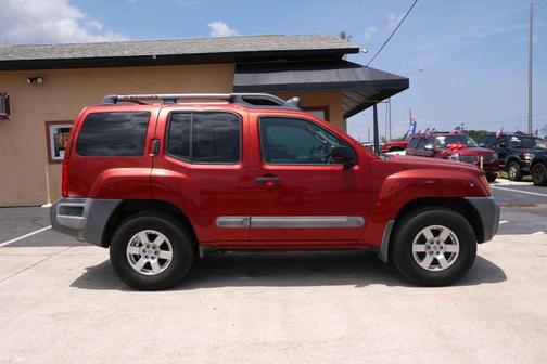 Red 2015 Nissan Xterra PRO-4X