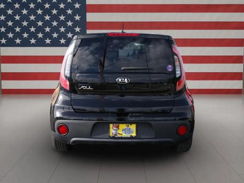 2017 Kia Soul Base