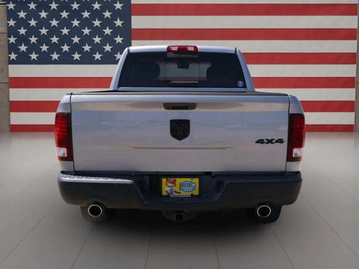 2020 RAM 1500 Classic Warlock Crew Cab 4x4 5'7' Box
