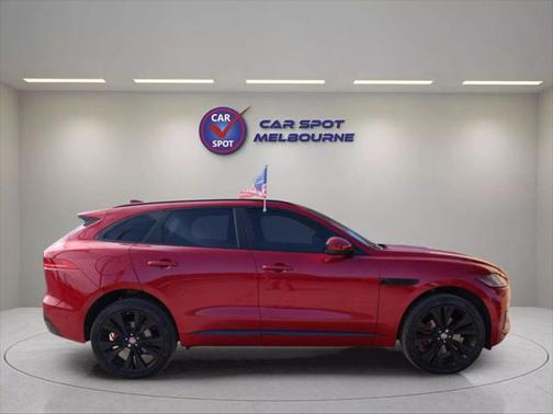 2019 Jaguar F-PACE S