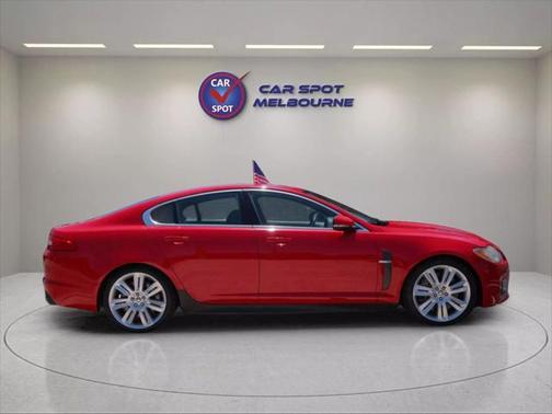 2011 Jaguar XF R