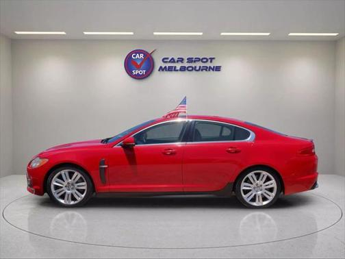2011 Jaguar XF R