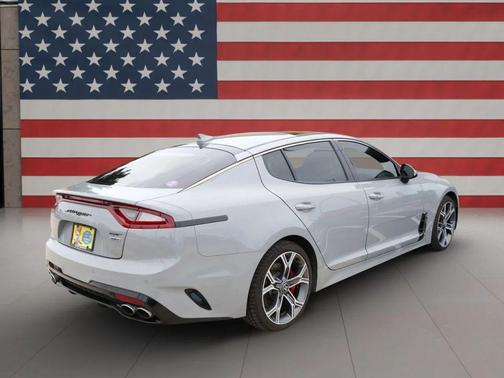 2019 Kia Stinger GT1