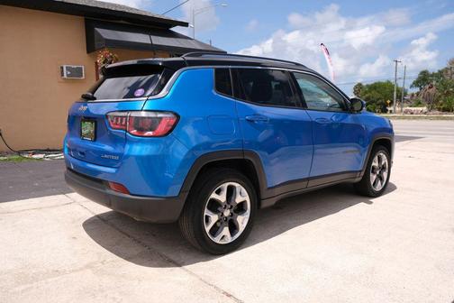 Laser Blue Pearlcoat 2017 Jeep New Compass Sport