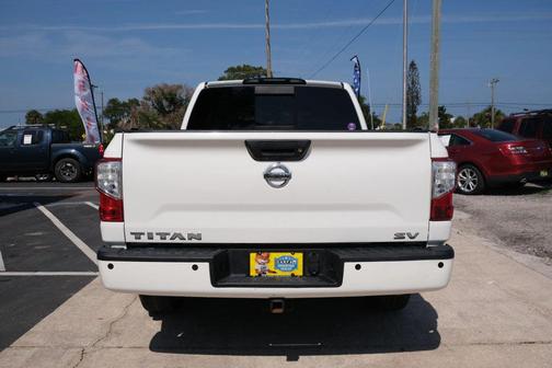 White 2018 Nissan Titan SV