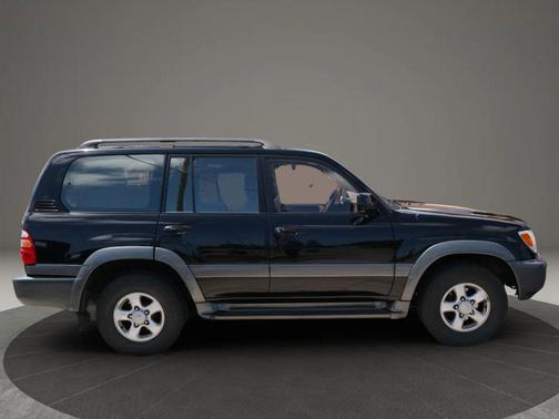 Black 2000 Toyota Land Cruiser Base