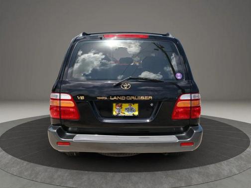 Black 2000 Toyota Land Cruiser Base