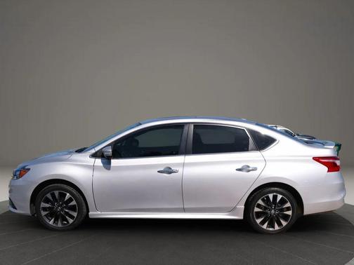 2016 Nissan Sentra SR