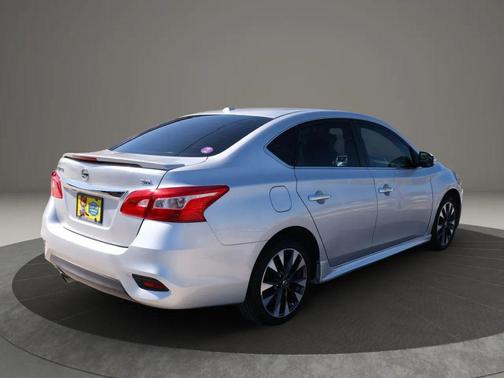 2016 Nissan Sentra SR