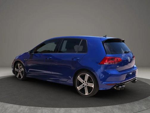 2016 Volkswagen Golf R 2.0T DSG