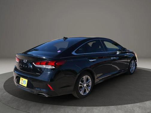 2018 Hyundai SONATA Limited