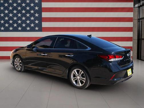 2018 Hyundai SONATA Limited