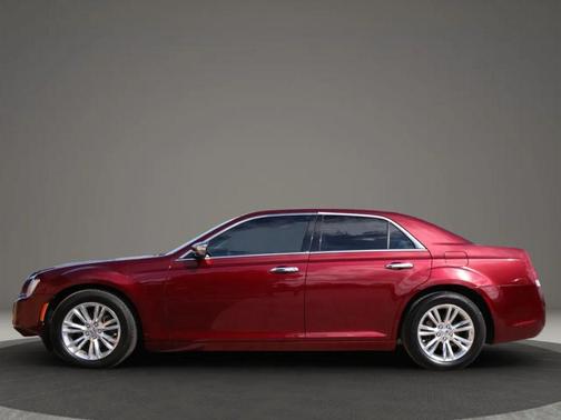 2015 Chrysler 300C Base