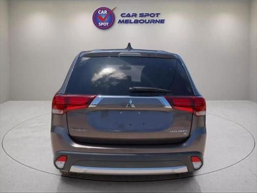 2018 Mitsubishi Outlander SE