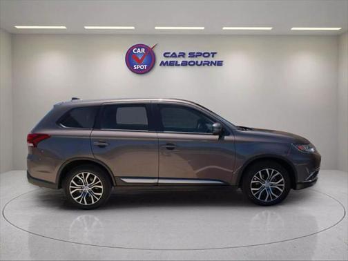 2018 Mitsubishi Outlander SE