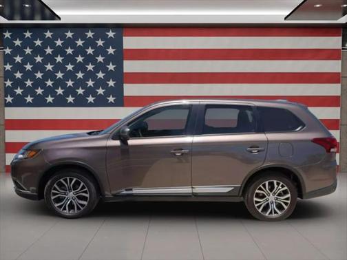 2018 Mitsubishi Outlander SE