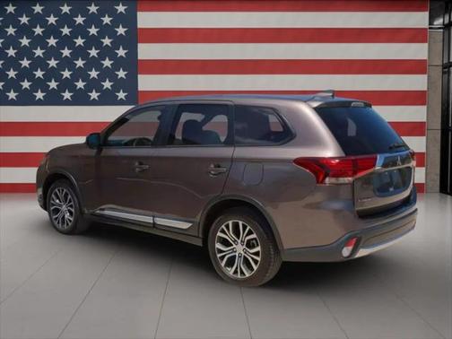 2018 Mitsubishi Outlander SE