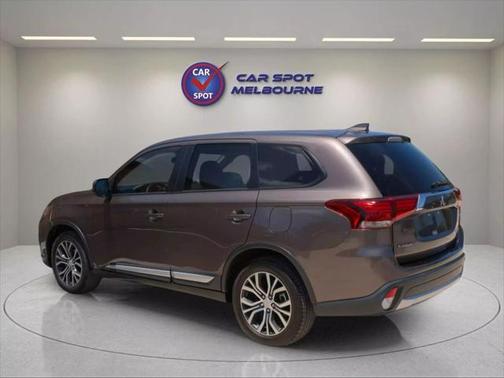 2018 Mitsubishi Outlander SE