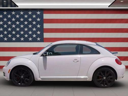 2012 Volkswagen Beetle 2.0T Turbo Launch Edition