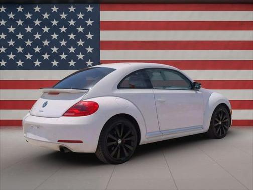 2012 Volkswagen Beetle 2.0T Turbo Launch Edition