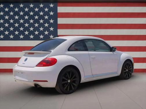 2012 Volkswagen Beetle 2.0T Turbo Launch Edition