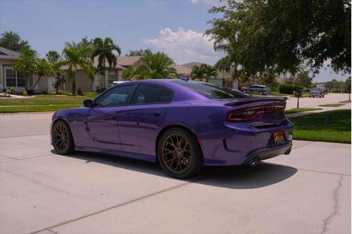 2016 Dodge Charger SRT Hellcat