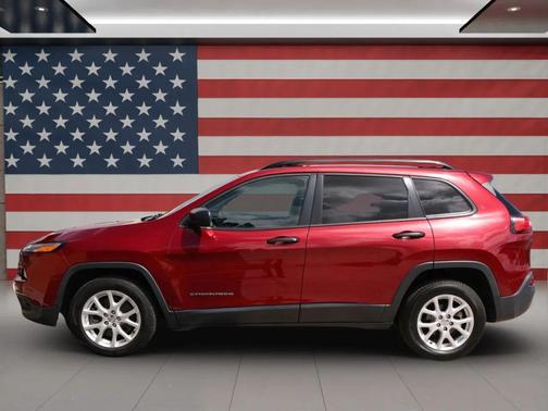 2016 Jeep Cherokee Sport