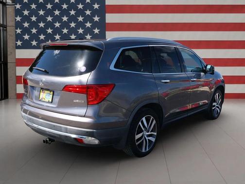 2018 Honda Pilot Touring