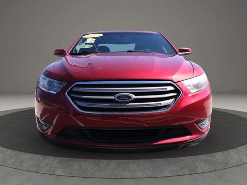 Ruby Red Metallic 2013 Ford Taurus SEL