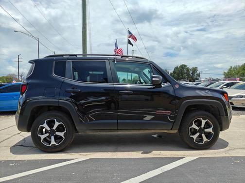 Black Clearcoat 2019 Jeep Renegade Trailhawk