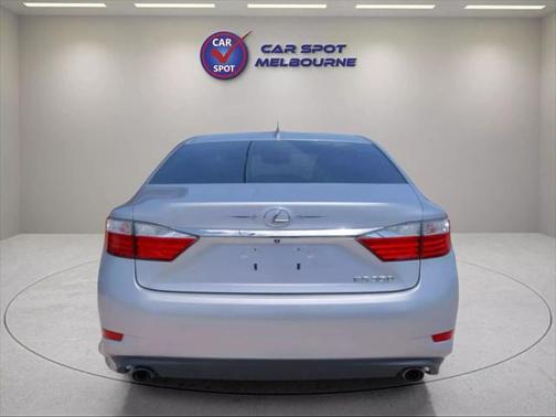 2015 Lexus ES 350 Crafted Line
